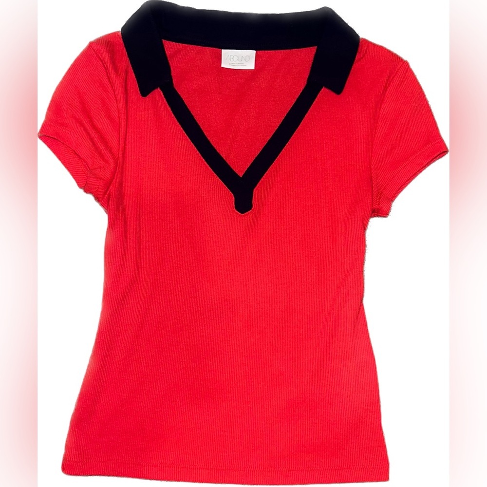 Abound Small Red Hibiscus Navy Collar Ribbed Stretchy Knit Collared Crop Top